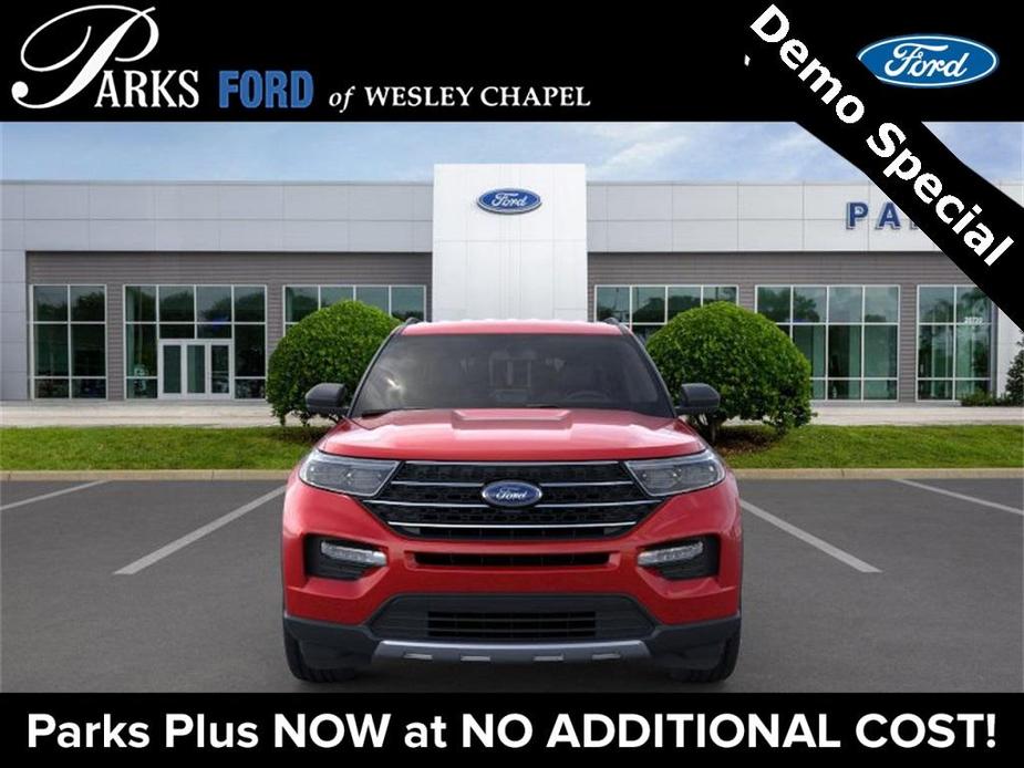 new 2024 Ford Explorer car, priced at $38,812