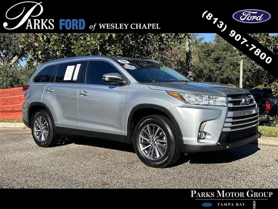 used 2019 Toyota Highlander car, priced at $22,748