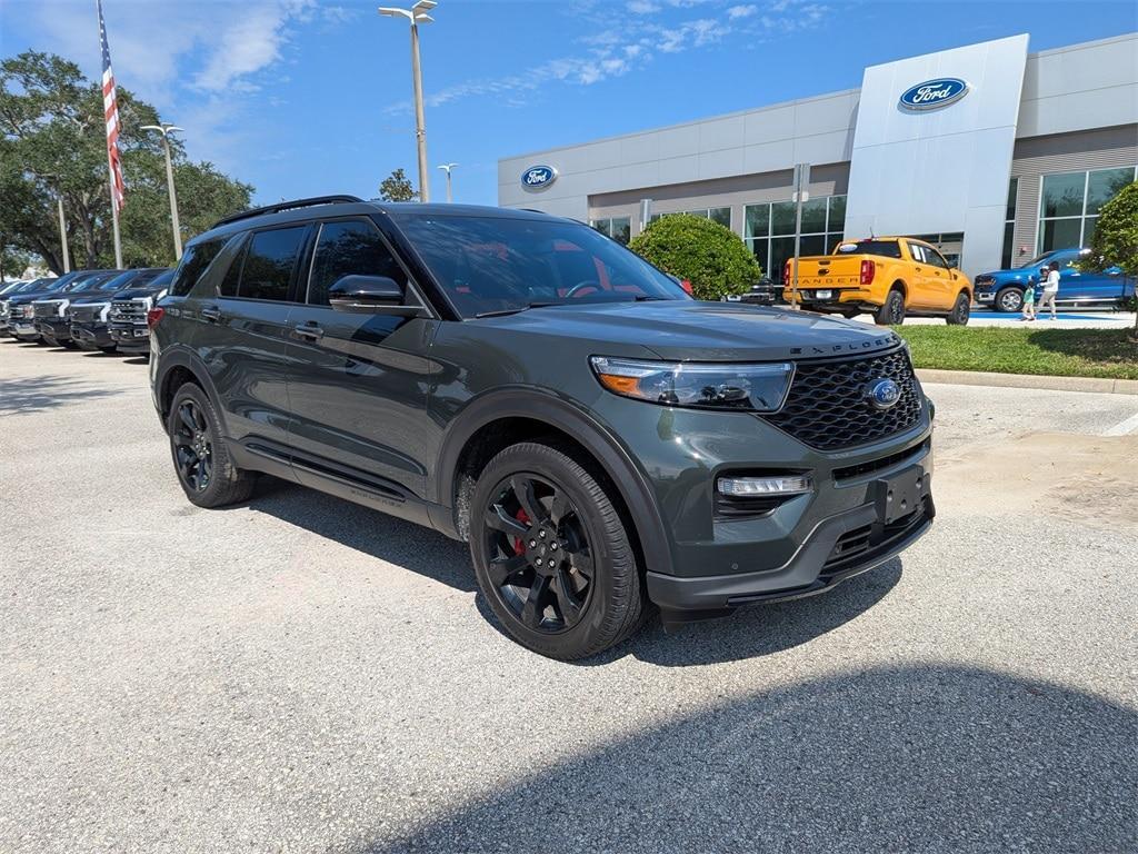 used 2024 Ford Explorer car, priced at $52,544