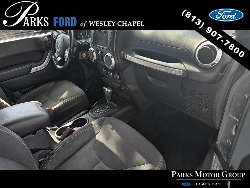 used 2015 Jeep Wrangler Unlimited car, priced at $17,133