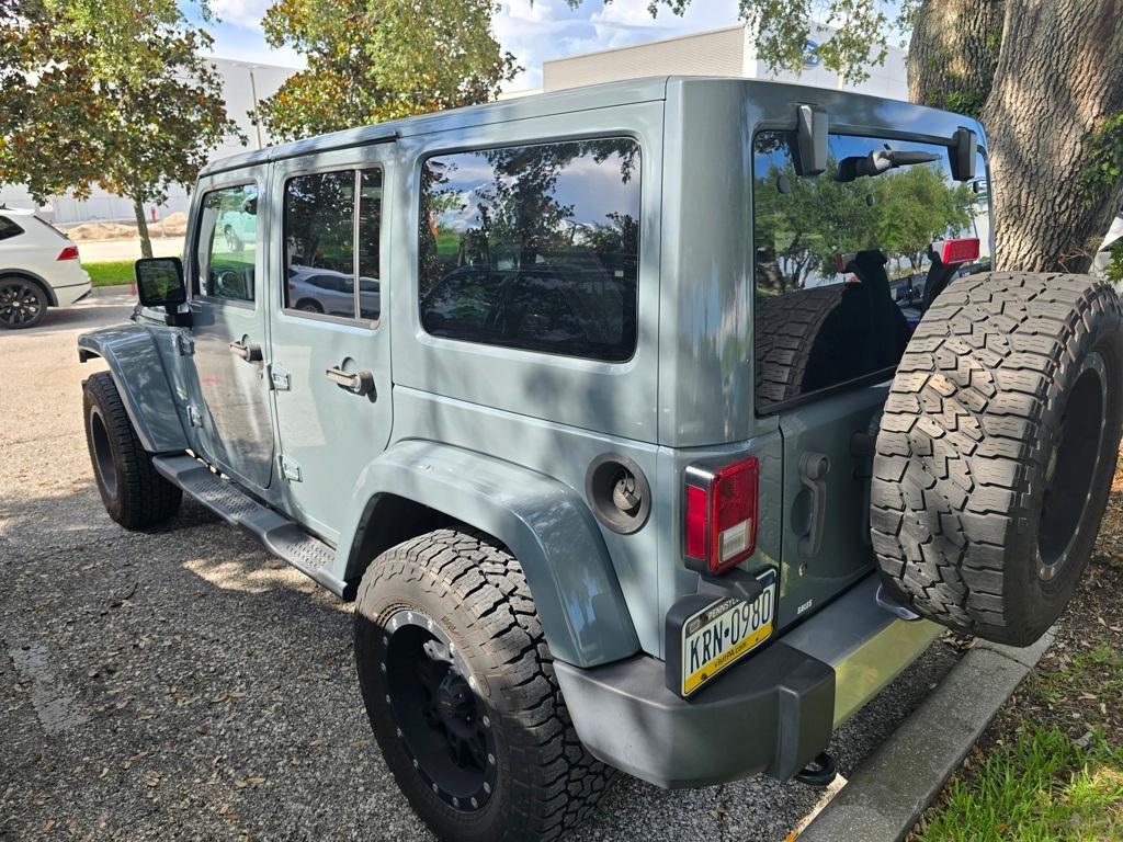 used 2015 Jeep Wrangler Unlimited car, priced at $17,133