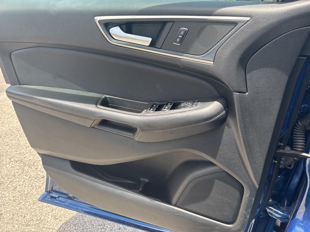 used 2024 Ford Edge car, priced at $29,759