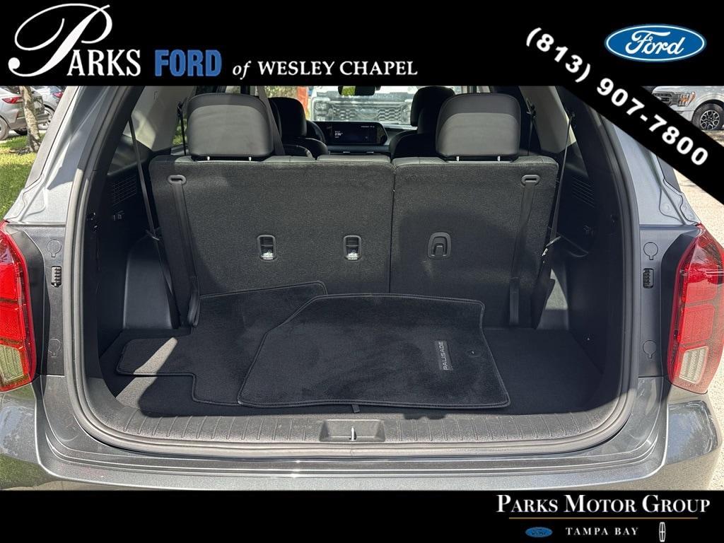 used 2024 Hyundai Palisade car, priced at $37,426