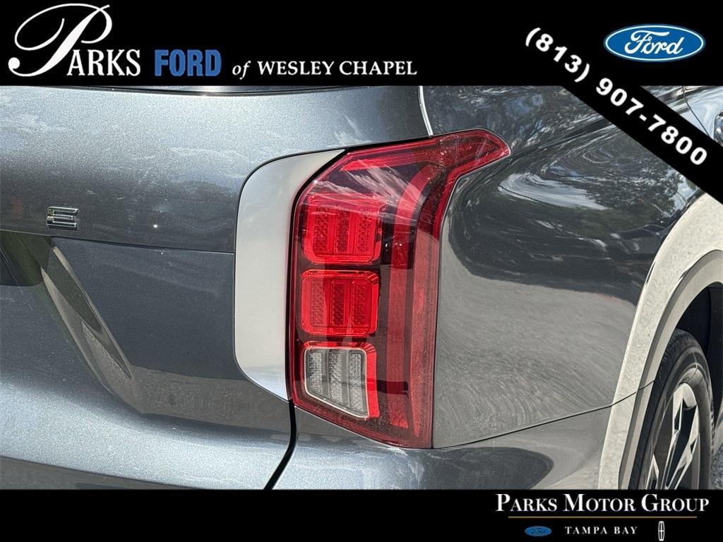 used 2024 Hyundai Palisade car, priced at $37,426