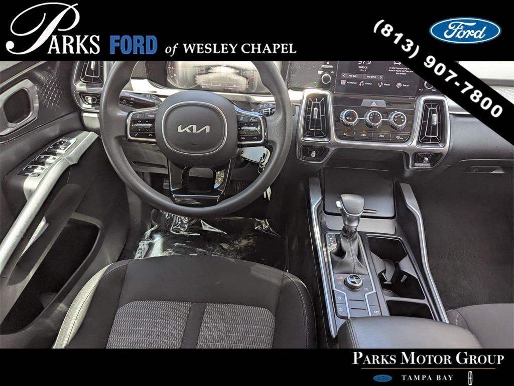 used 2023 Kia Sorento car, priced at $23,466