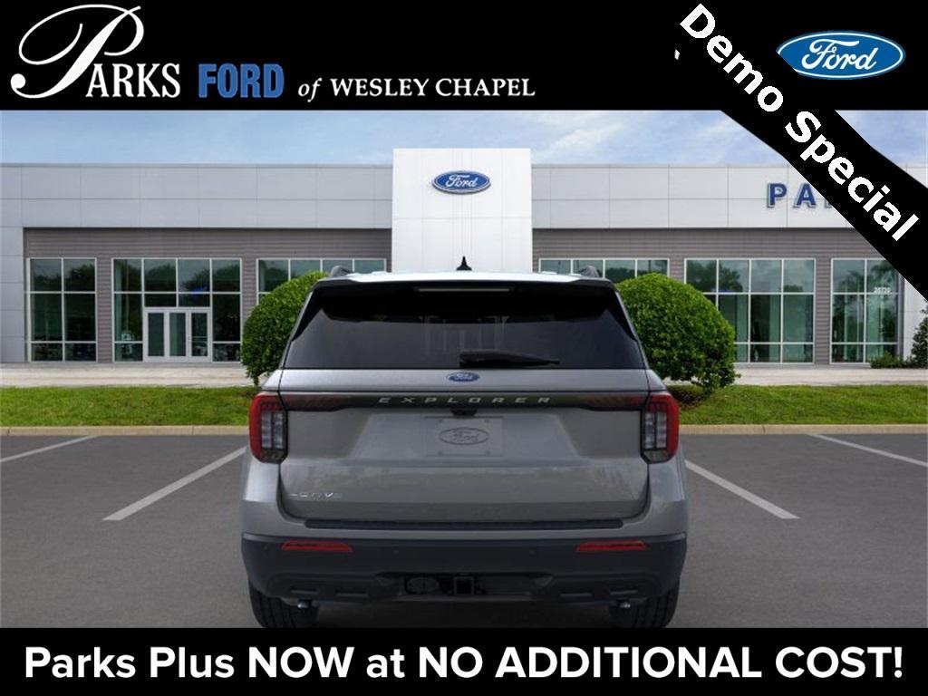 new 2025 Ford Explorer car, priced at $35,092