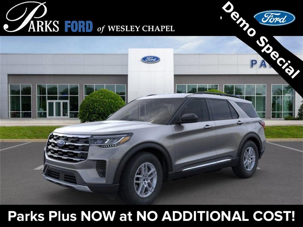 new 2025 Ford Explorer car, priced at $35,342