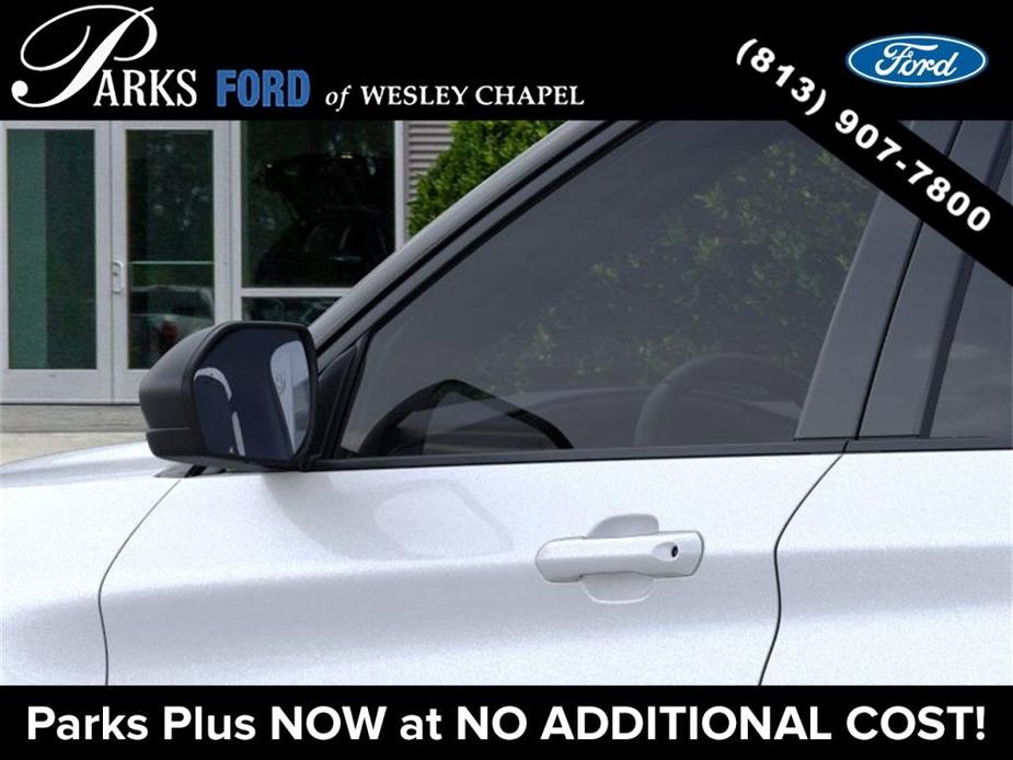 new 2025 Ford Explorer car, priced at $40,904