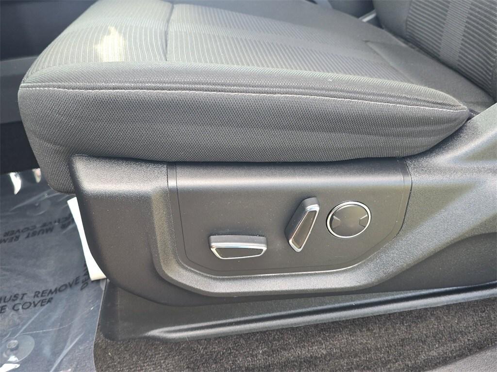 used 2017 Ford F-150 car, priced at $27,565