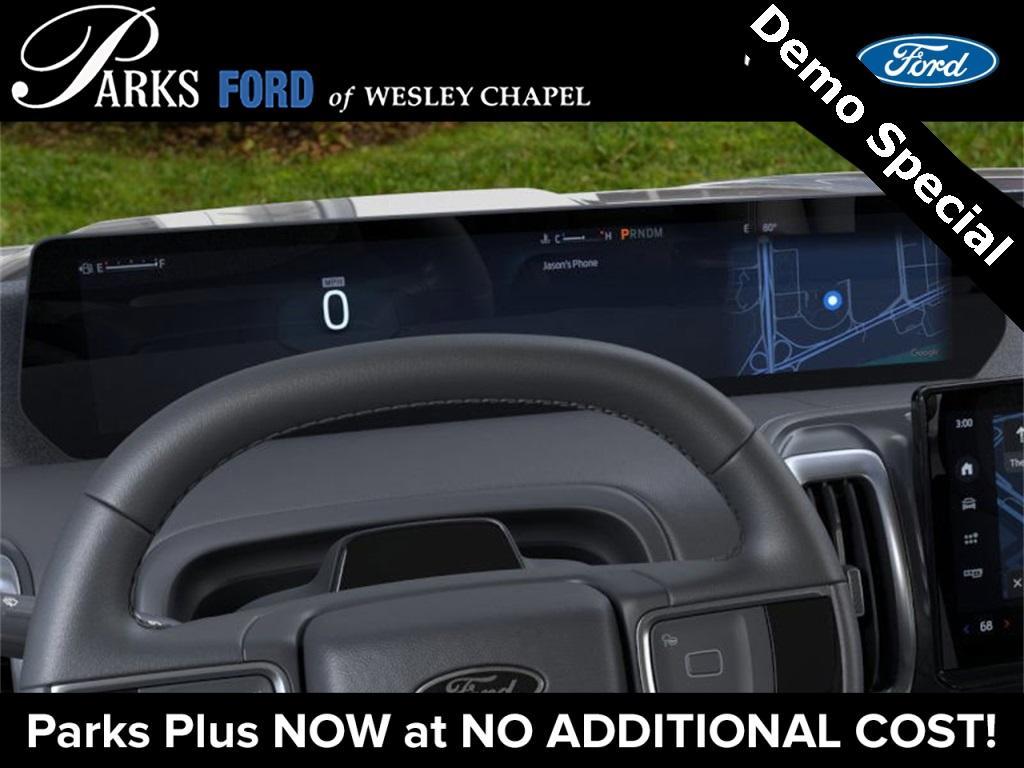 new 2025 Ford Expedition car, priced at $80,779