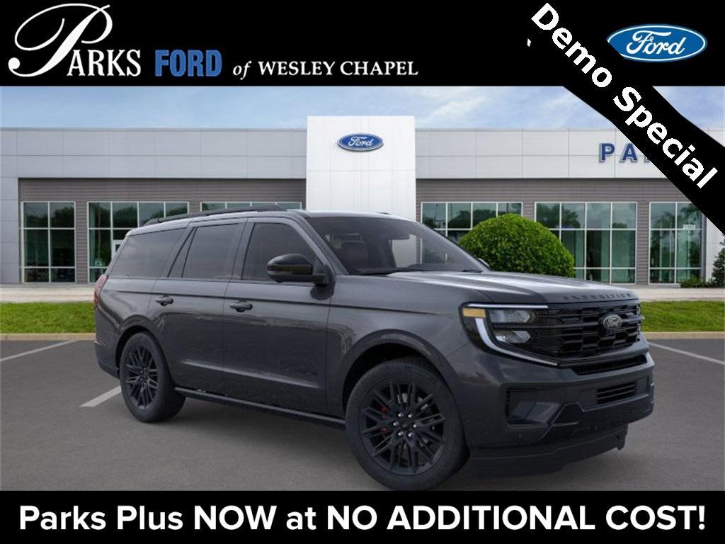 new 2025 Ford Expedition car, priced at $80,779