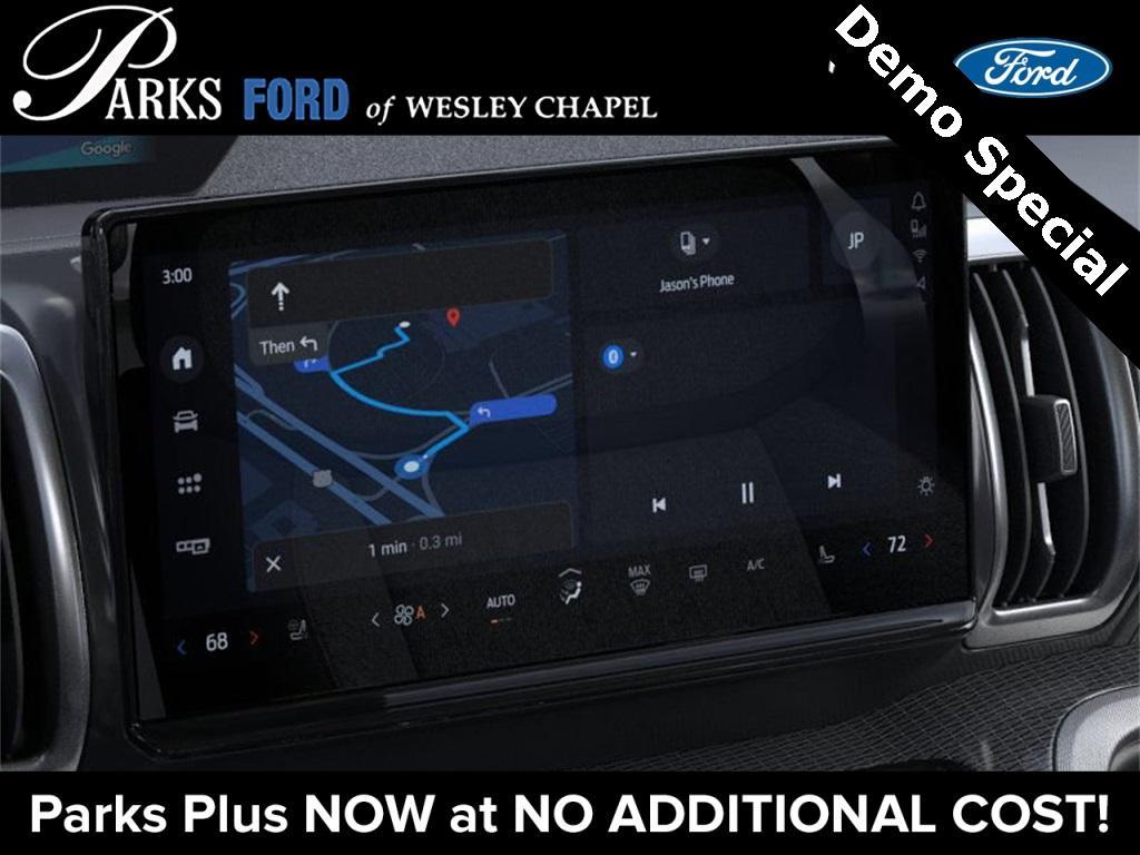 new 2025 Ford Expedition car, priced at $80,779