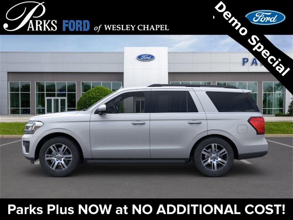 new 2024 Ford Expedition car, priced at $54,420