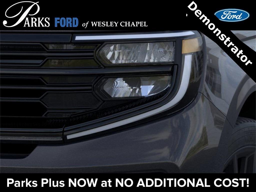 new 2025 Ford Expedition Max car, priced at $82,238