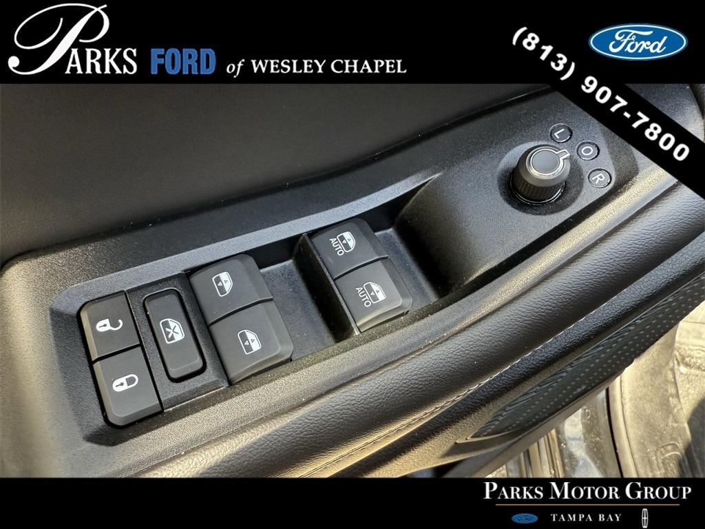 used 2024 Jeep Grand Cherokee L car, priced at $37,718