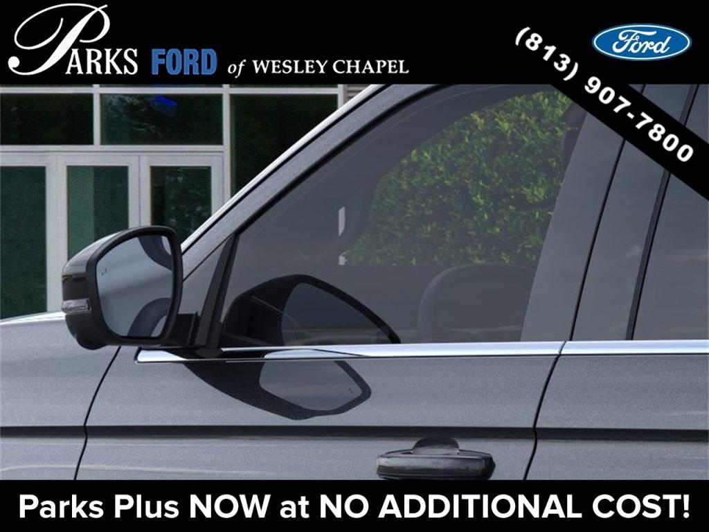 new 2025 Ford Expedition car, priced at $68,705
