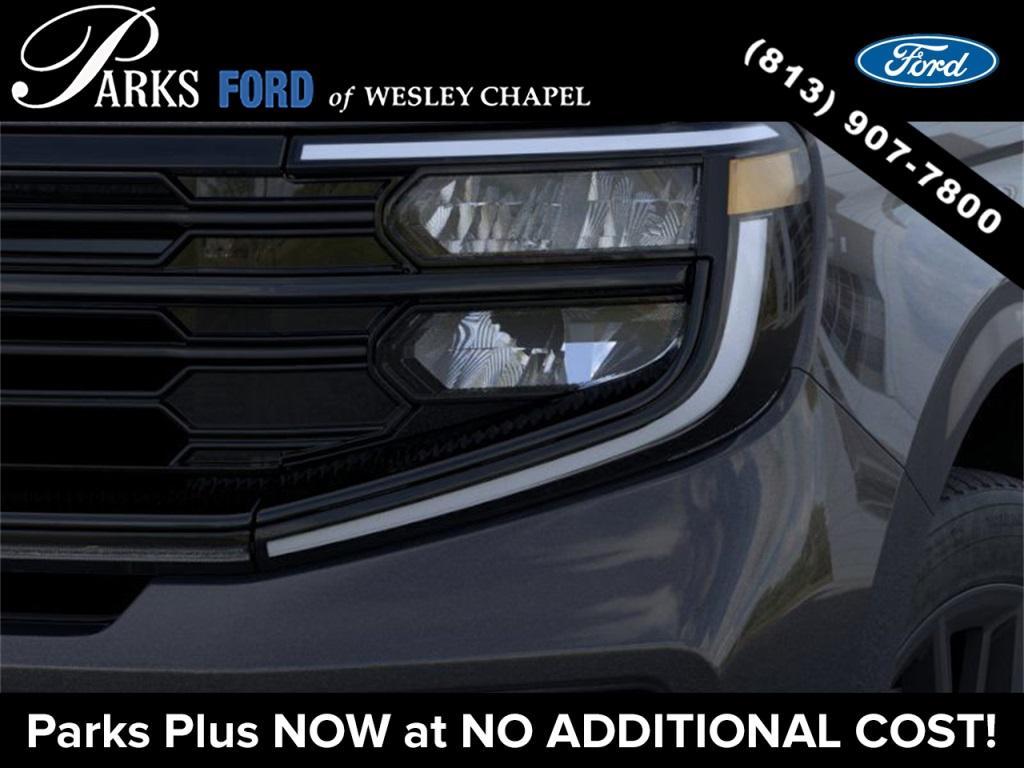 new 2025 Ford Expedition car, priced at $79,295
