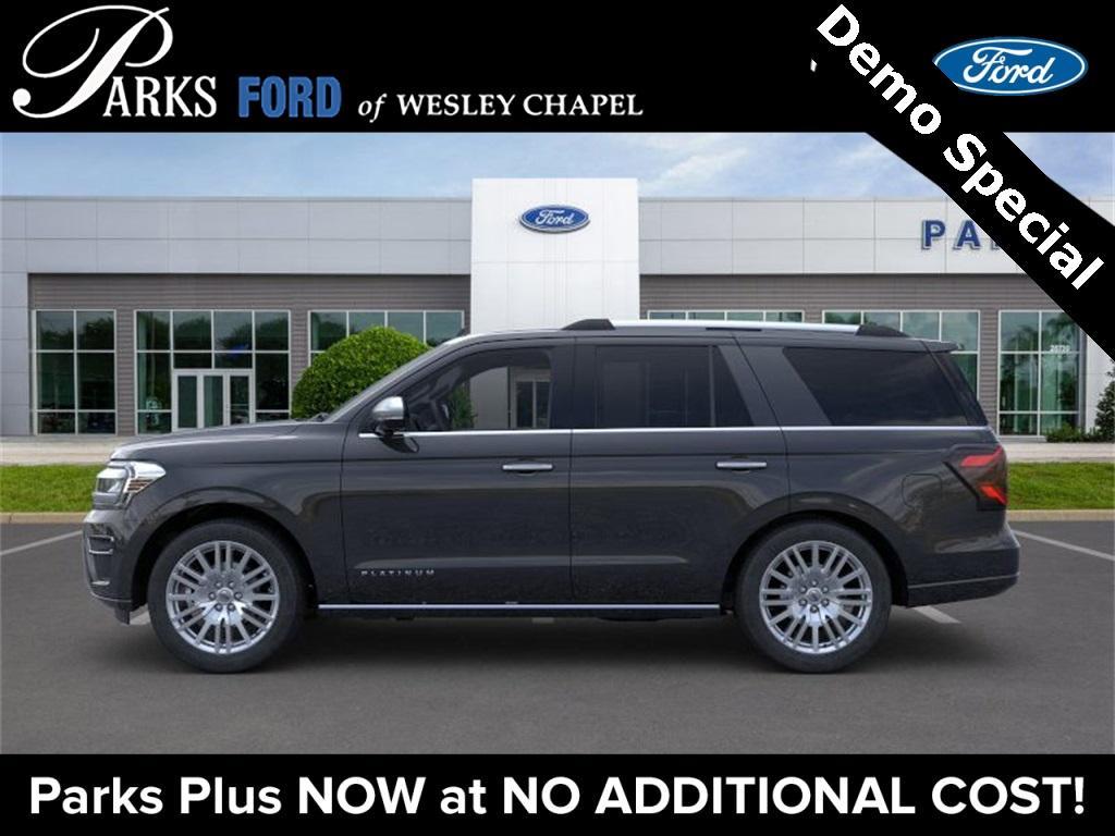 new 2024 Ford Expedition car, priced at $73,108