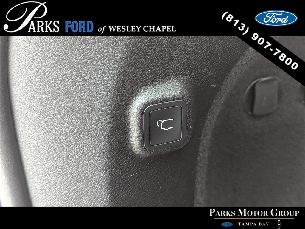 used 2021 Jeep Cherokee car, priced at $24,289