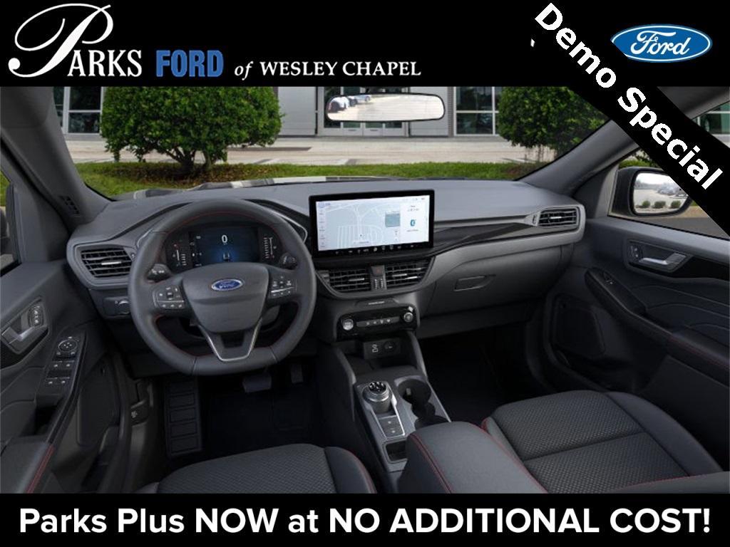 new 2025 Ford Escape car, priced at $31,069