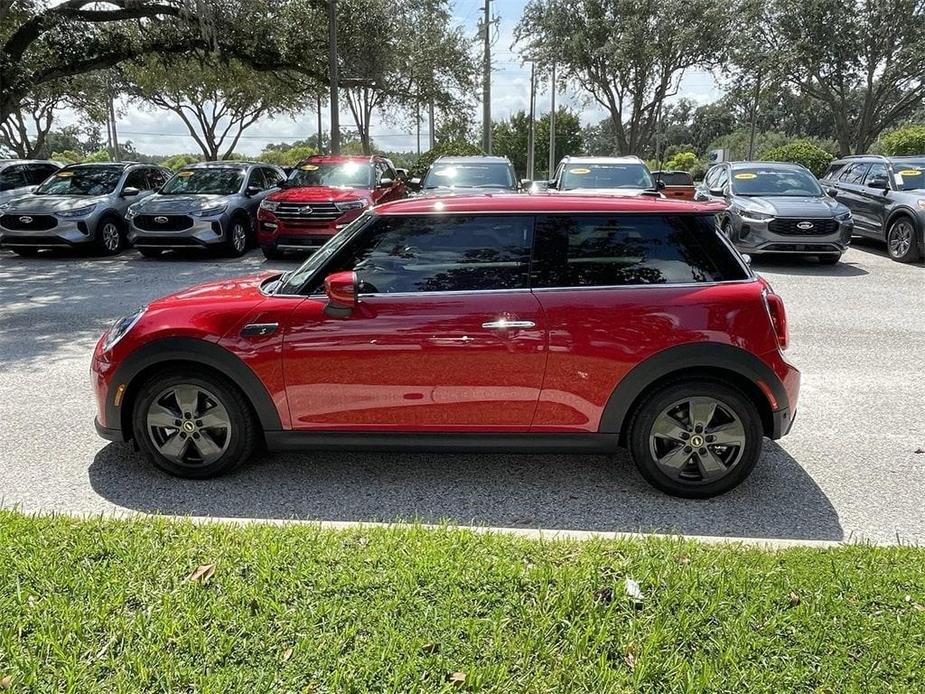 used 2024 MINI SE Hardtop car, priced at $21,748