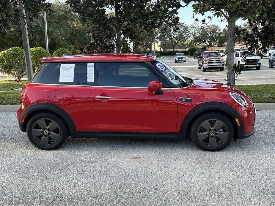 used 2024 MINI SE Hardtop car, priced at $21,748