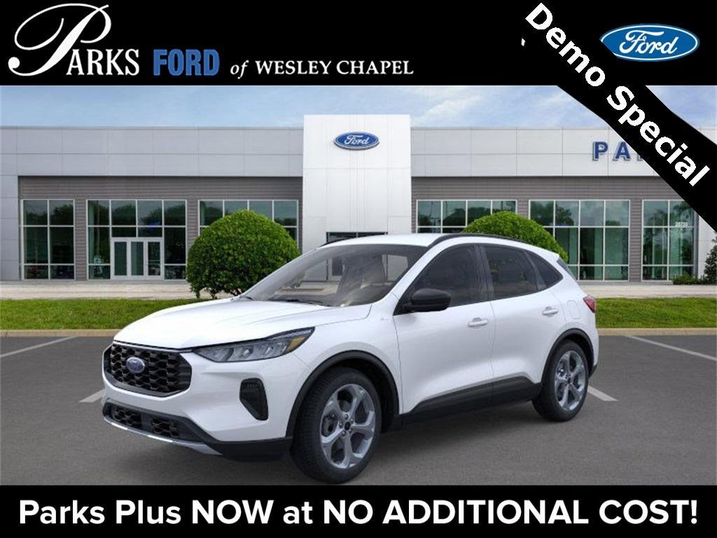new 2025 Ford Escape car, priced at $29,879