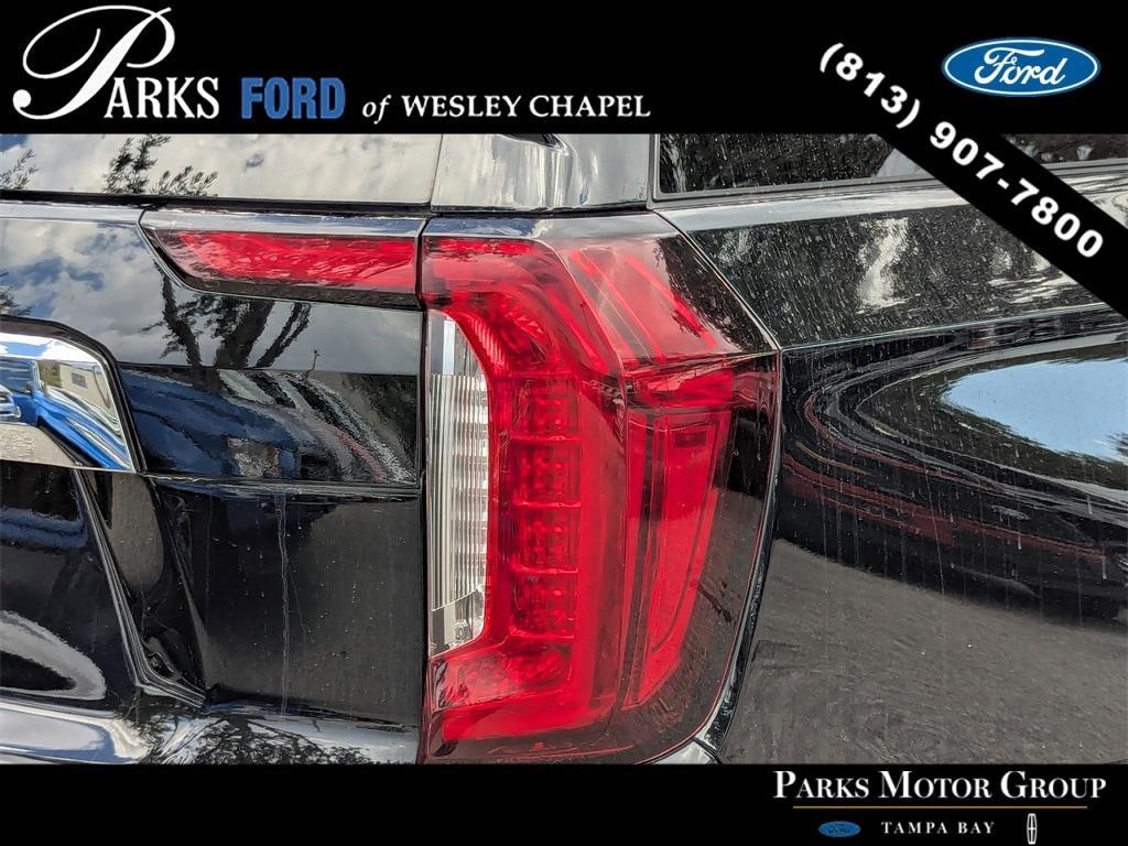 used 2021 GMC Yukon XL car, priced at $51,176