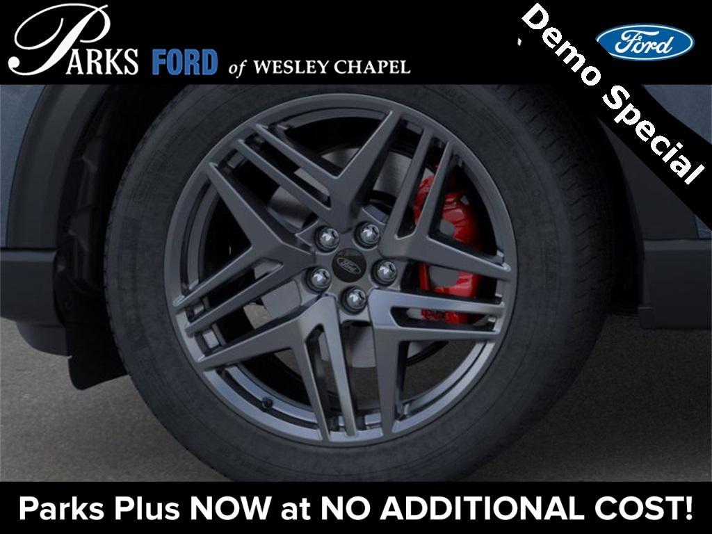 new 2025 Ford Explorer car, priced at $54,790