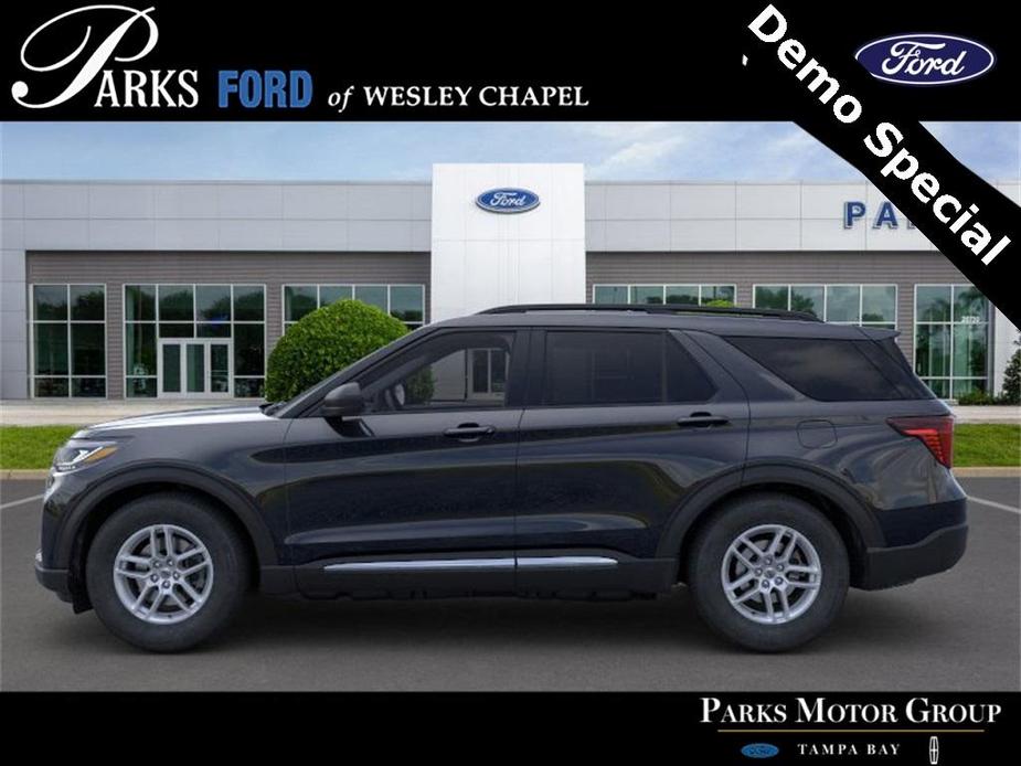 new 2025 Ford Explorer car, priced at $35,032