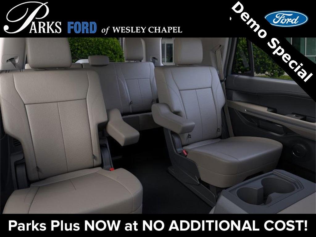 new 2024 Ford Expedition car, priced at $55,992