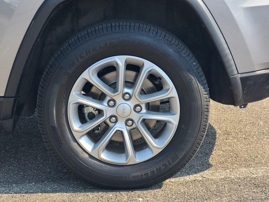 used 2021 Jeep Grand Cherokee car, priced at $27,000