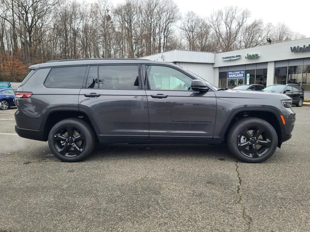 new 2025 Jeep Grand Cherokee L car, priced at $54,635