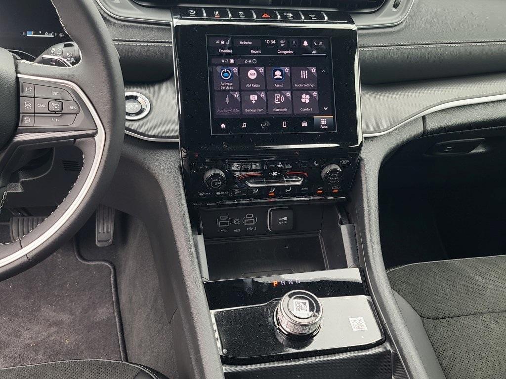 new 2025 Jeep Grand Cherokee L car, priced at $45,366