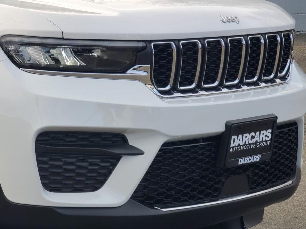 new 2025 Jeep Grand Cherokee car, priced at $41,870