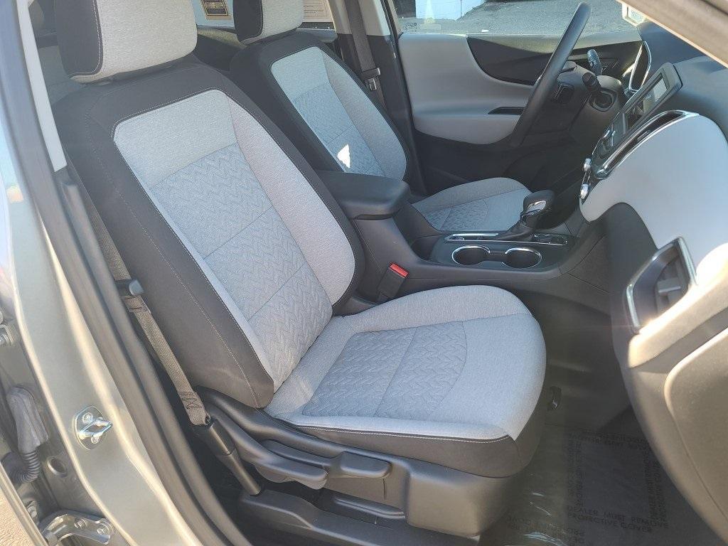 used 2023 Chevrolet Equinox car, priced at $19,900