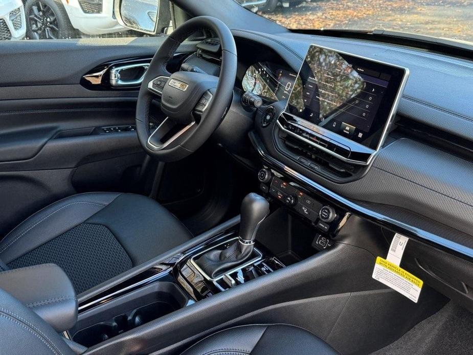 new 2025 Jeep Compass car, priced at $30,855