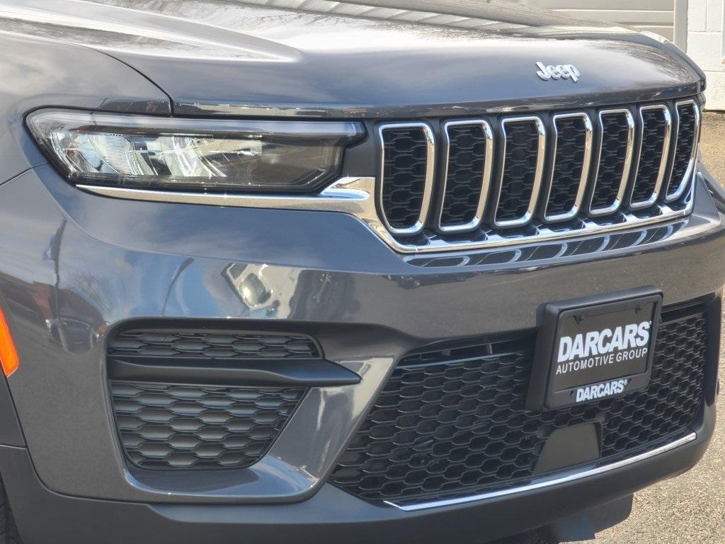 new 2025 Jeep Grand Cherokee car, priced at $41,470