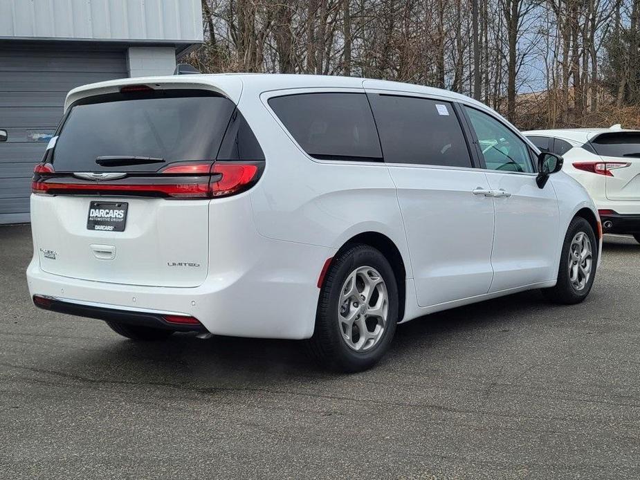 new 2024 Chrysler Pacifica car, priced at $55,720