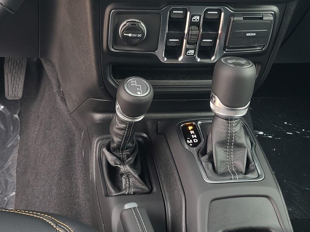 new 2025 Jeep Wrangler car, priced at $52,395
