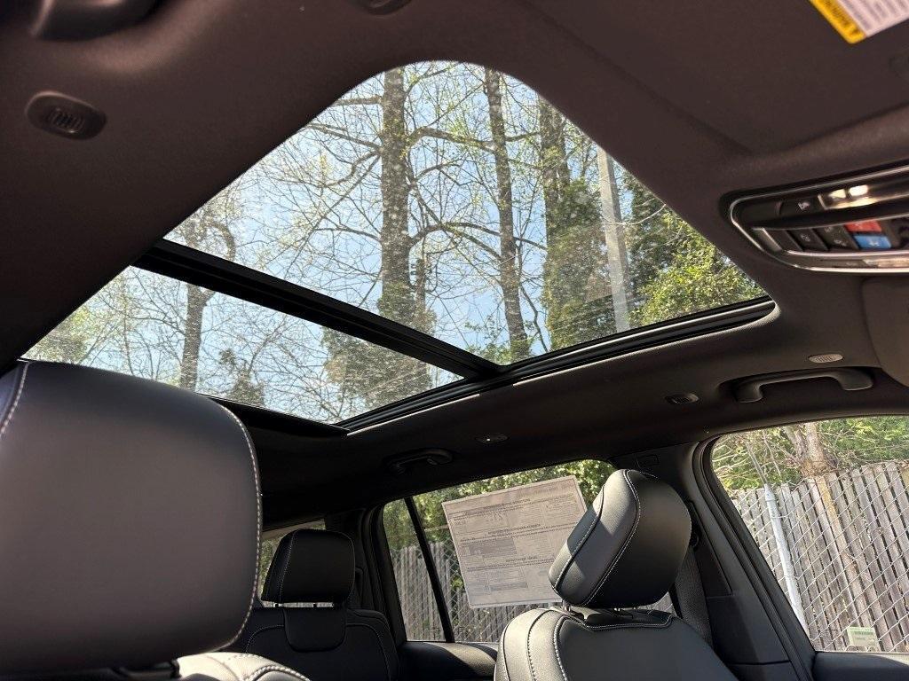 new 2025 Jeep Grand Cherokee L car, priced at $46,521
