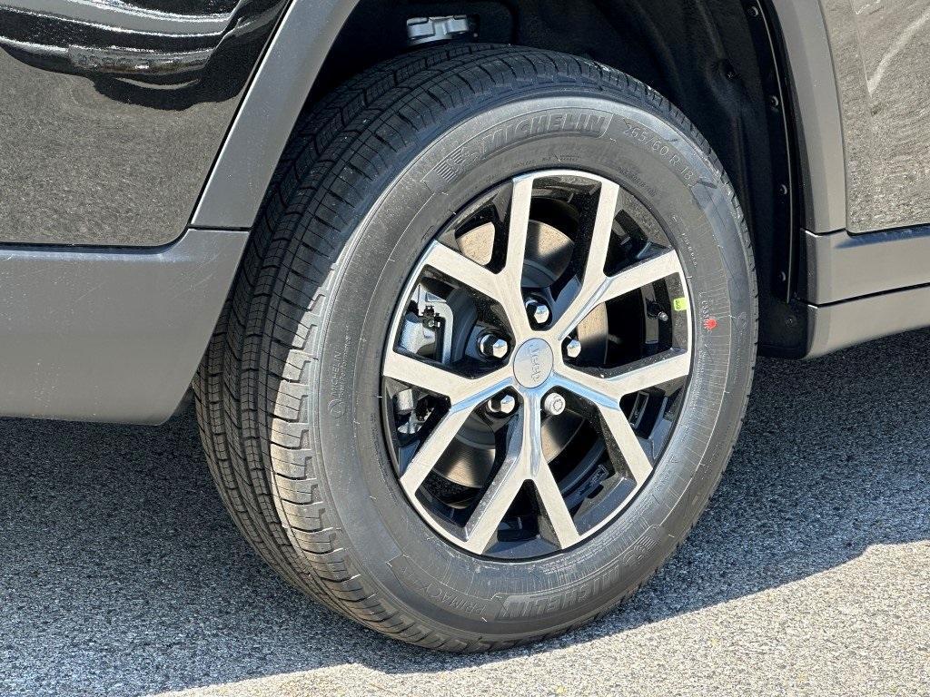 new 2025 Jeep Grand Cherokee L car, priced at $46,521