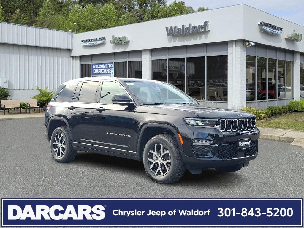 new 2025 Jeep Grand Cherokee car, priced at $47,310