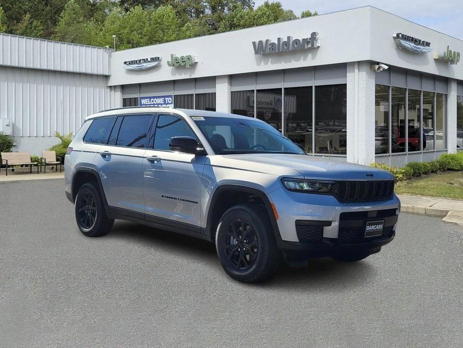 new 2024 Jeep Grand Cherokee L car, priced at $44,924