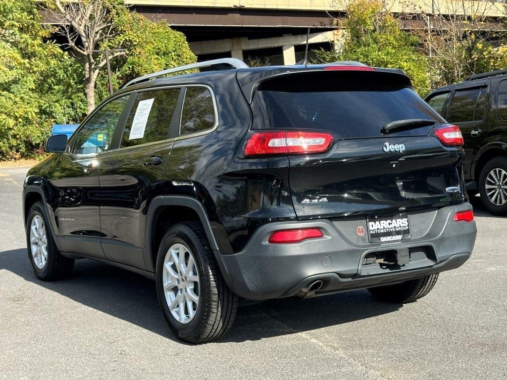 used 2017 Jeep Cherokee car