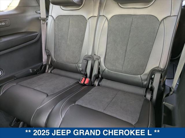 new 2025 Jeep Grand Cherokee L car, priced at $47,180