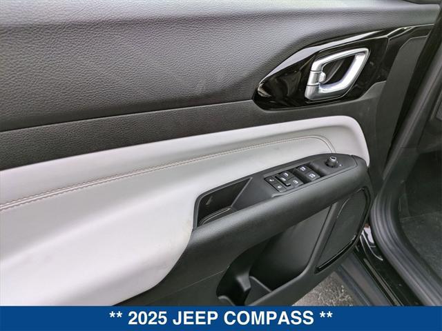 new 2025 Jeep Compass car, priced at $30,935