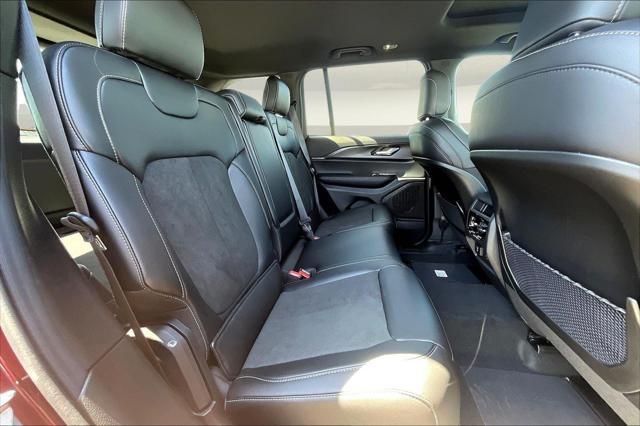 new 2025 Jeep Grand Cherokee car, priced at $45,752