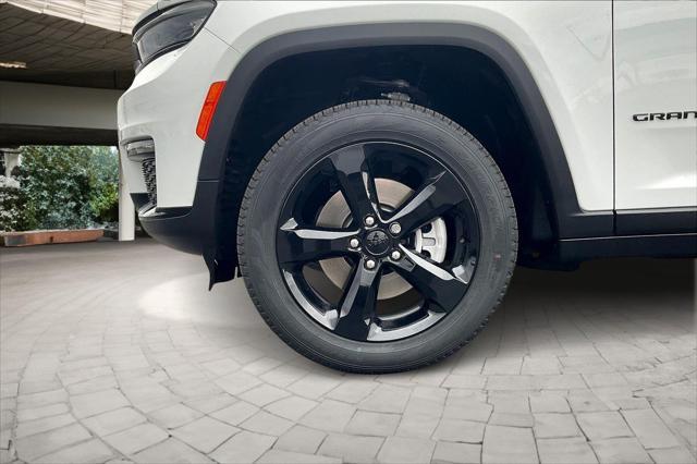 new 2025 Jeep Grand Cherokee L car, priced at $54,040