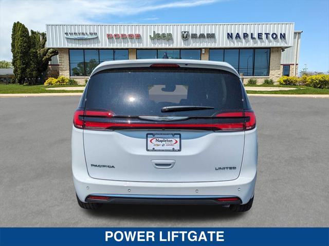 new 2024 Chrysler Pacifica car, priced at $45,680